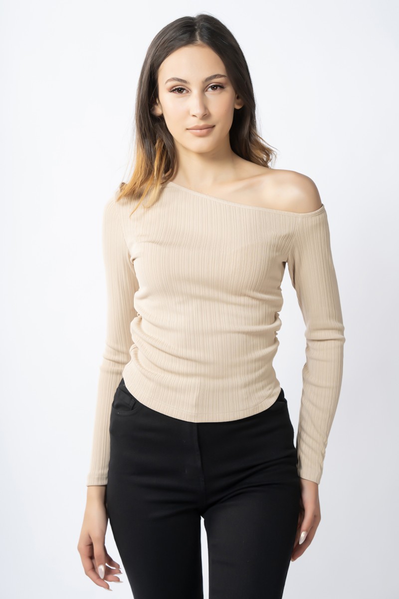 Pull  asymétrique