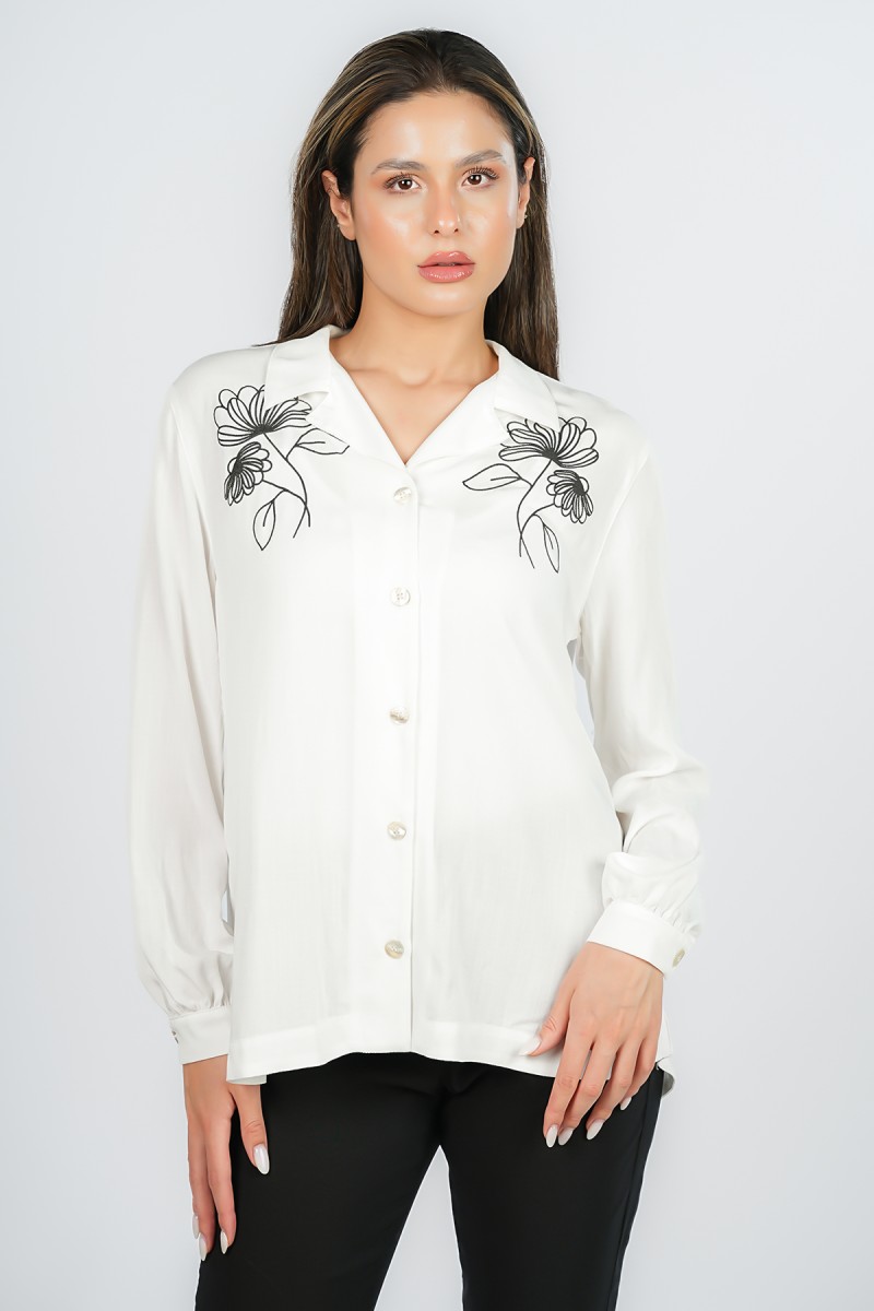 Chemise brodée