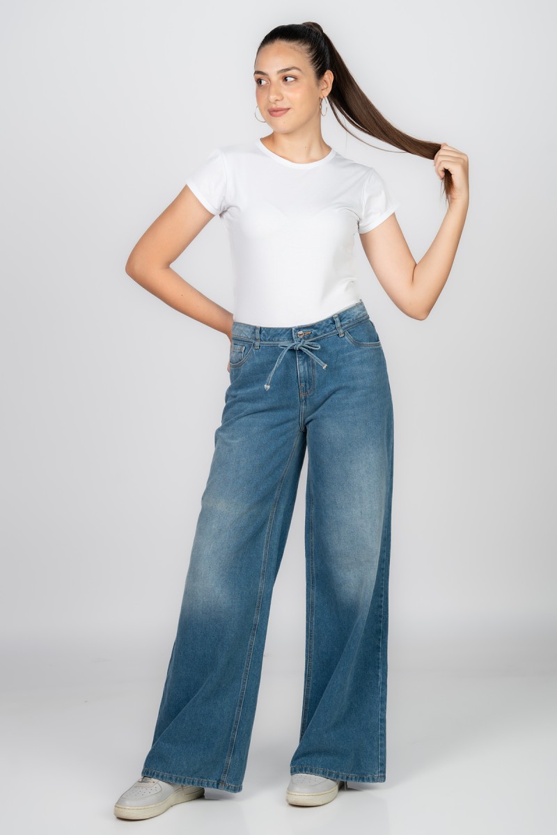Jean baggy avec lacet