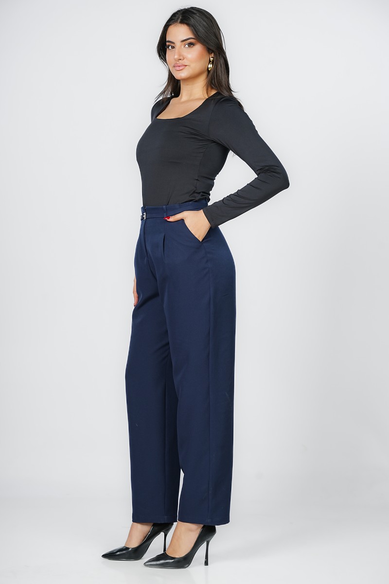 Pantalon à Pinces avec Ceinture Assortie