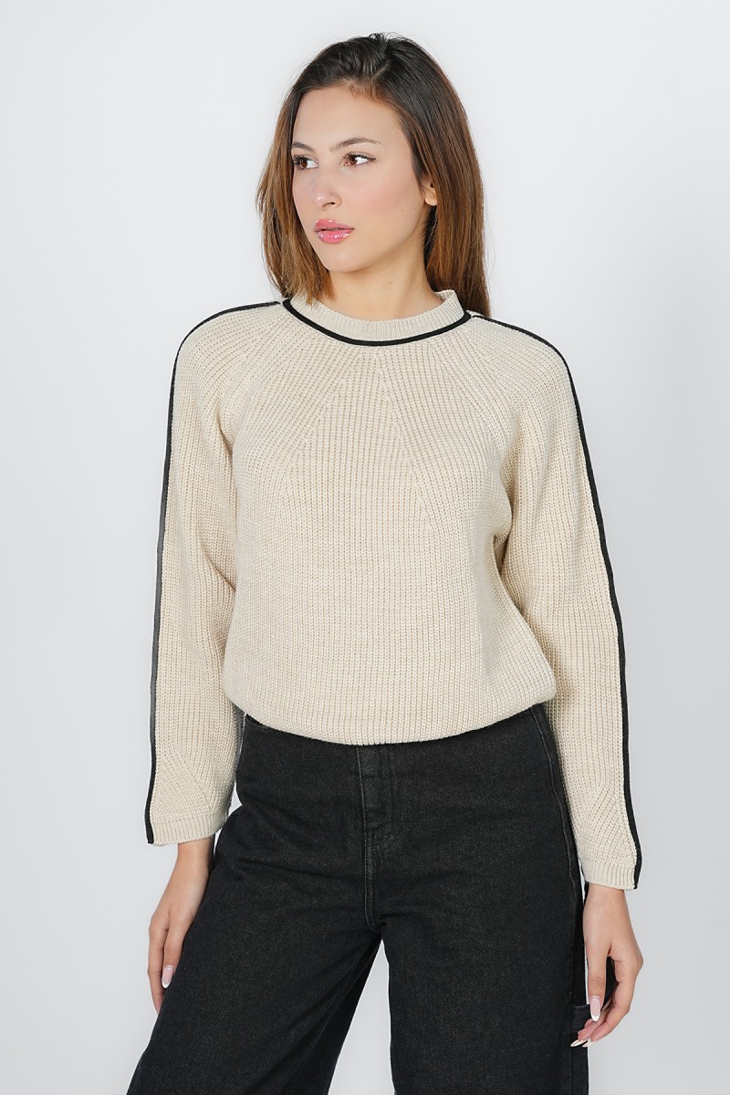Pull en Maille Côtelée à Col Rond et Liserés Contrastants