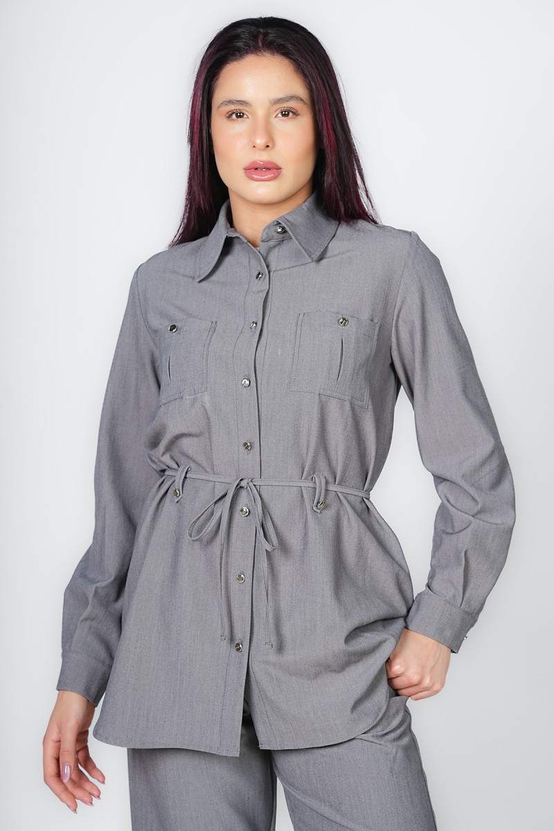 Chemise Longue Ceinturée à Poches Poitrine