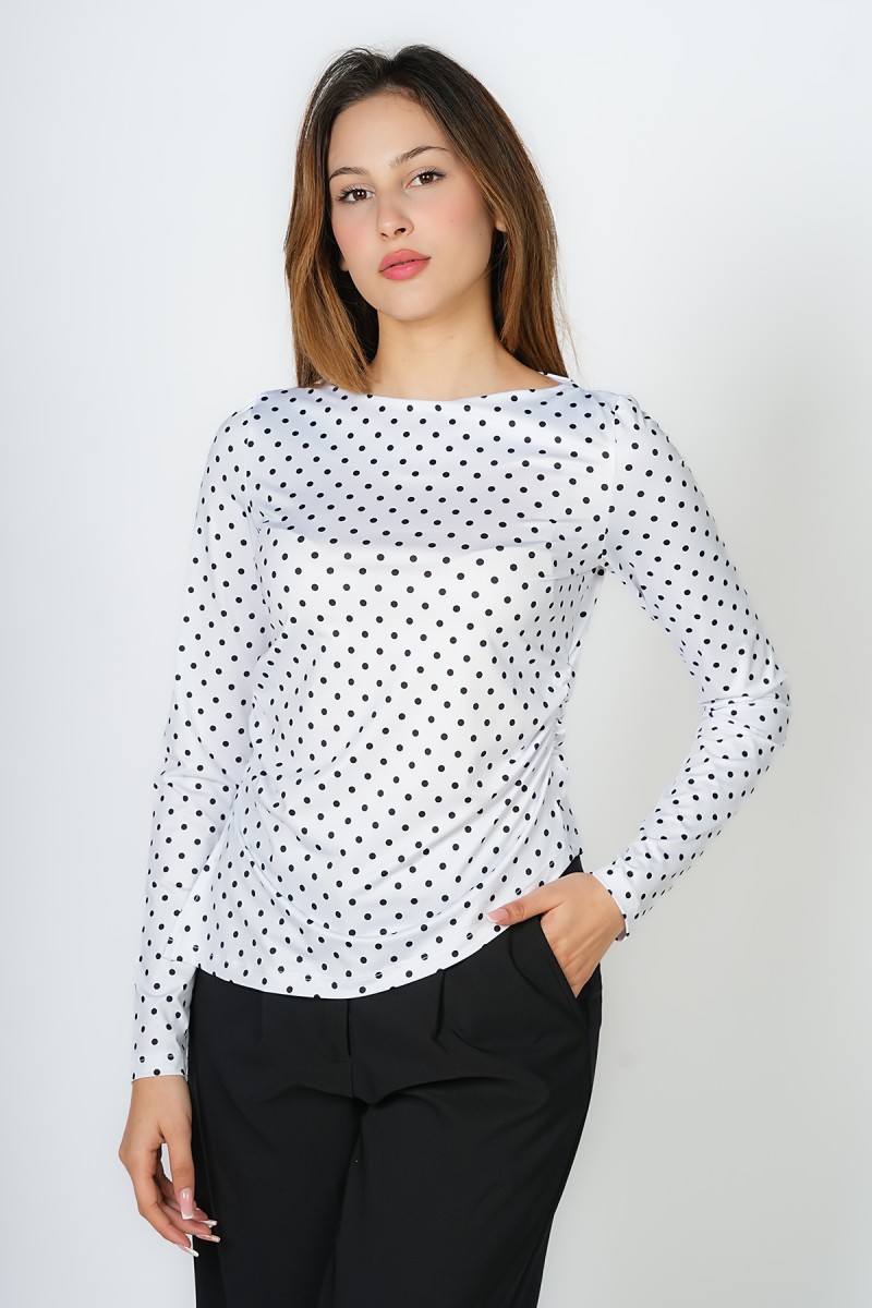 Pull à pois cintré